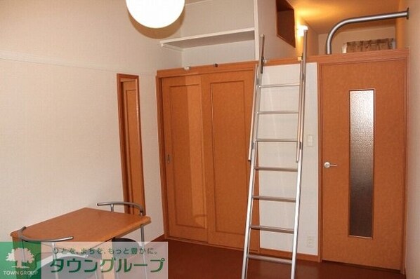 レオパレスアザレアの物件内観写真